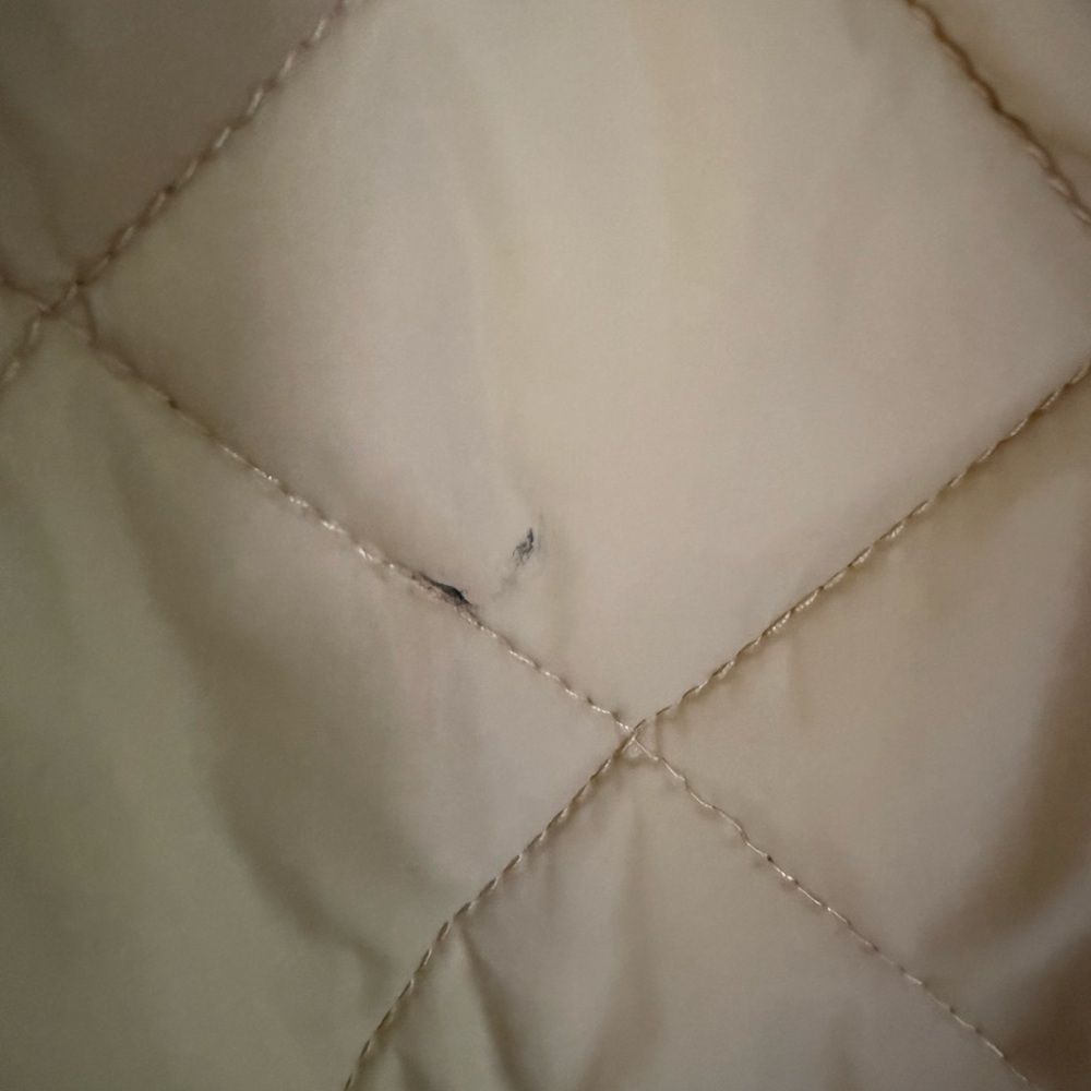 Women’s Quilted Tan Puffer Jacket, Size XL - Picture 4 of 4